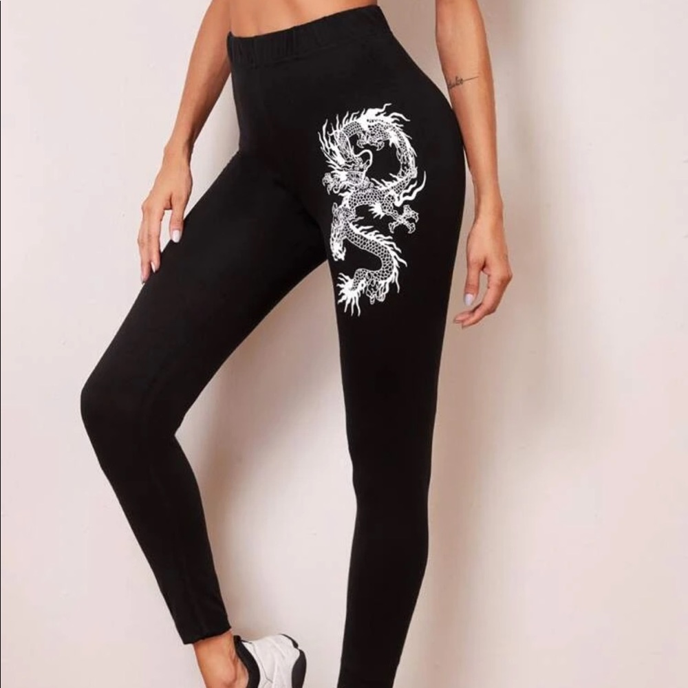 Dragon Print Leggings